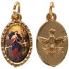 Médaille métal de couleur dorée ovale avec rebord effet dentelle H.1.5 cm avec résine. Disponible avec différents Saints.