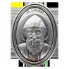 Plaque auto ovale H. 3.8 cm en metal couleur argentee. Plusieurs saints.